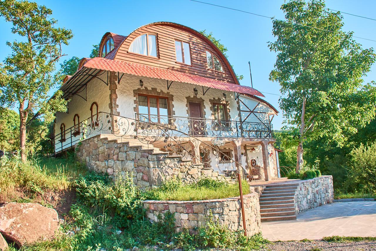 Art Chalet Akhaltsikhe  Exterior foto